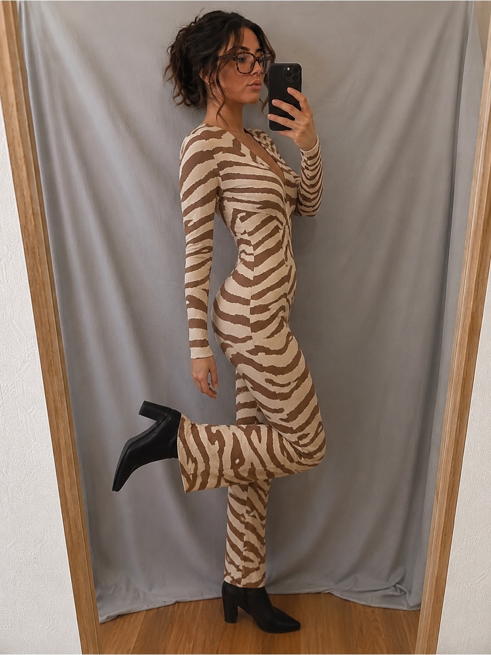 Fashion Nova Brown & Cream Zebra-Stripe Knit Top - Picture 4 of 4